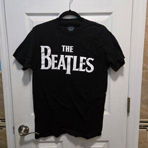 NWOT Beatles Tee - M